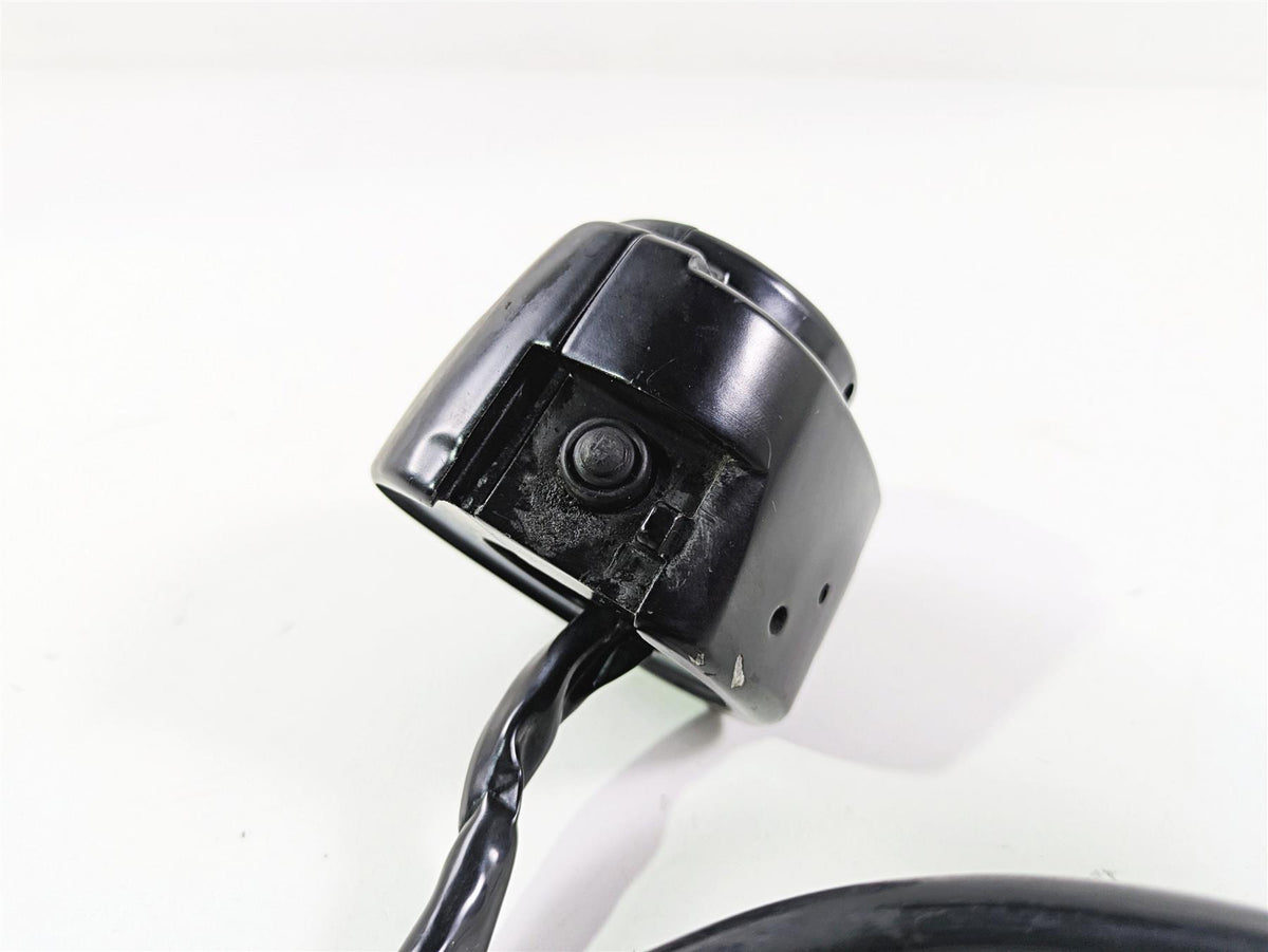 2007 Harley Sportster XL1200 C Left Hand Blinker Light Control Switch 71682-06A {{ shop.shopifyCountryName }} - Mototech271
