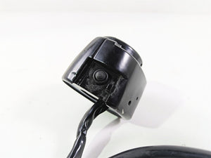 2007 Harley Sportster XL1200 C Left Hand Blinker Light Control Switch 71682-06A