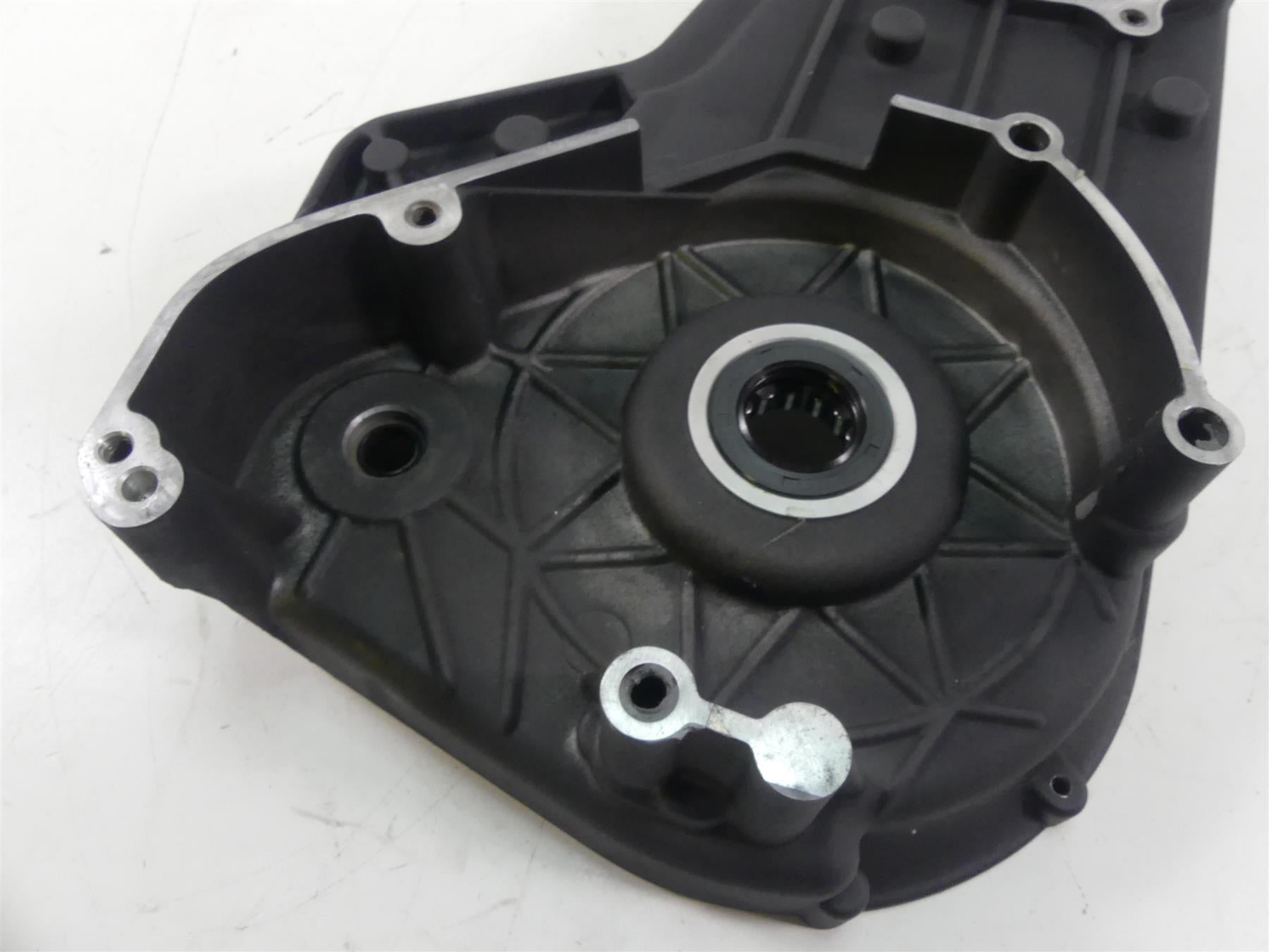 2002 Harley Touring FLHRCI Road King Inner Primary Drive Clutch Cover 60677-01 {{ shop.shopifyCountryName }} - Mototech271