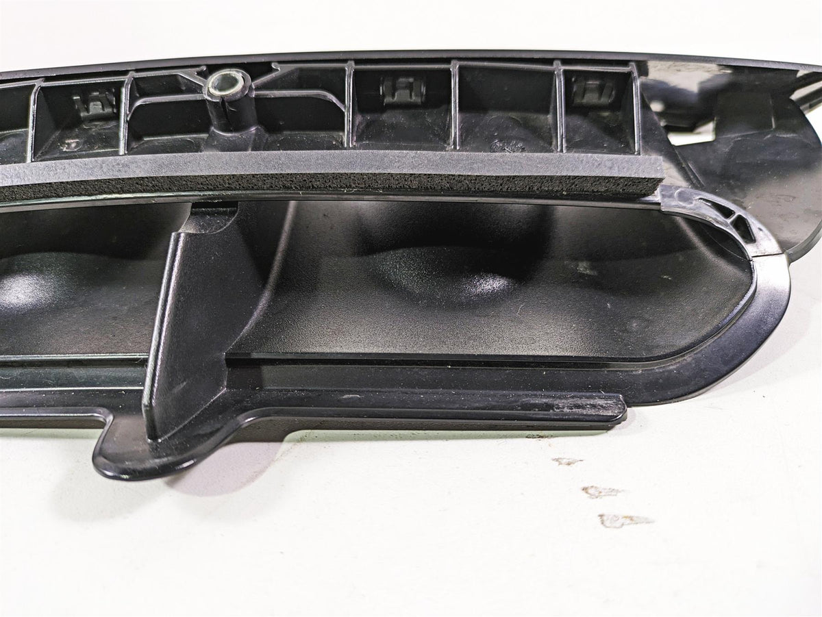 2020 Harley Touring FLHT Electra Glide Front Fairing Air Inlet Vent 29200088A {{ shop.shopifyCountryName }} - Mototech271