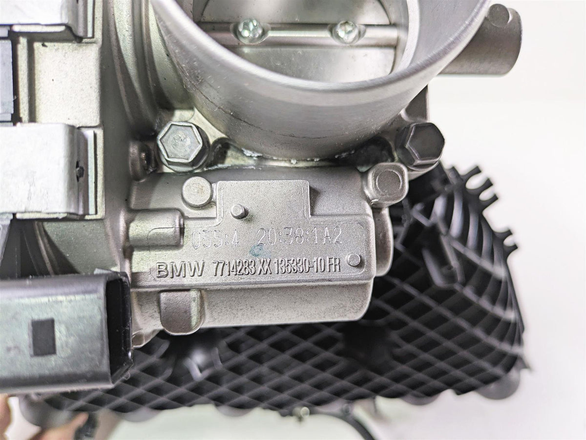 2014 BMW K1600 GTL K48 Intake Manifold & Throttle Body 13548564960 13717712328 {{ shop.shopifyCountryName }} - Mototech271