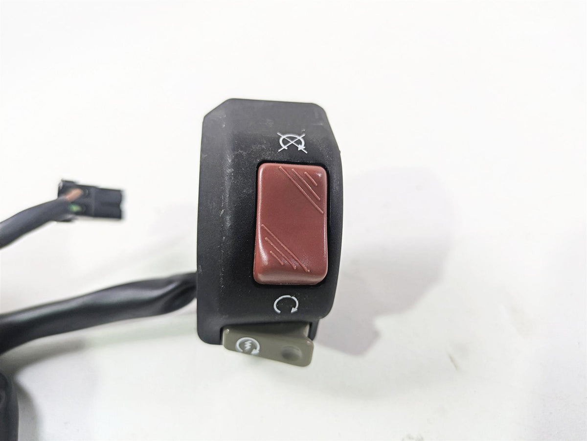 2024 Kawasaki ZX6R ZX636 Ninja Right Hand Control Switch Start Kill 46091-0625 {{ shop.shopifyCountryName }} - Mototech271