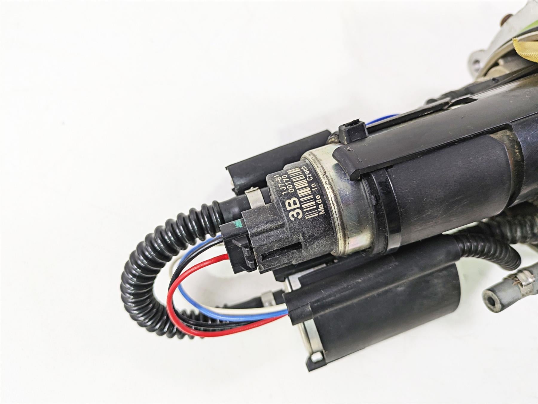 2012 Mv Agusta F4 RR Fuel Gas Petrol Pump - Tested 8A00B1958 {{ shop.shopifyCountryName }} - Mototech271