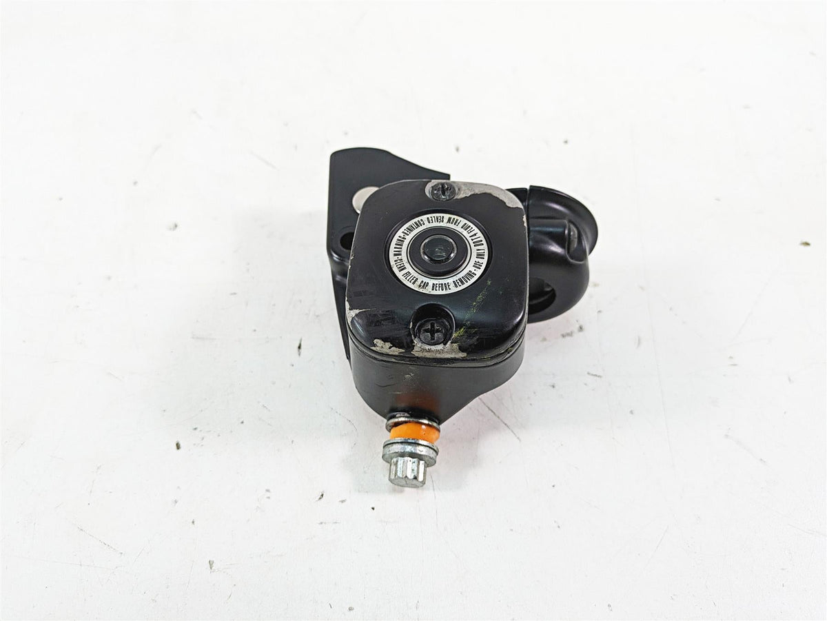 2013 Harley Softail FLSTC Heritage Classic Front Master Cylinder 9/16 45029-11D {{ shop.shopifyCountryName }} - Mototech271