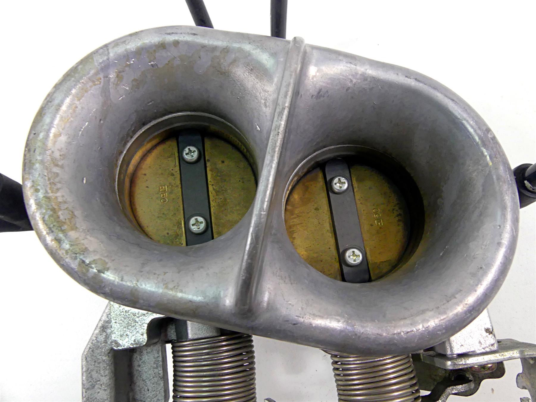 2011 Victory Cross Country Throttle Body Fuel Injection Set 1204320 1205085 {{ shop.shopifyCountryName }} - Mototech271