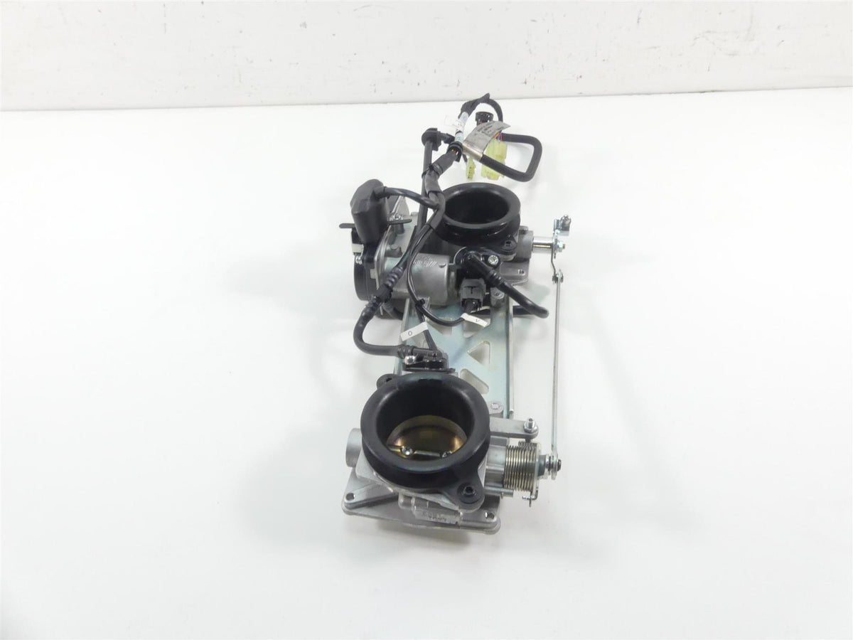2017 Ducati 939 S Supersport Mikuni Throttle Bodies Fuel Injection Set 28240932A {{ shop.shopifyCountryName }} - Mototech271
