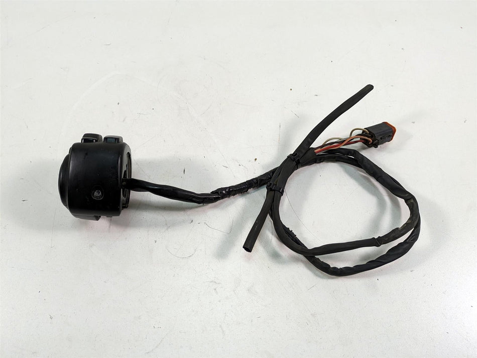 2000 Harley Dyna FXDL Low Rider Right Hand Control Switch 71684-06A 71621-08 {{ shop.shopifyCountryName }} - Mototech271
