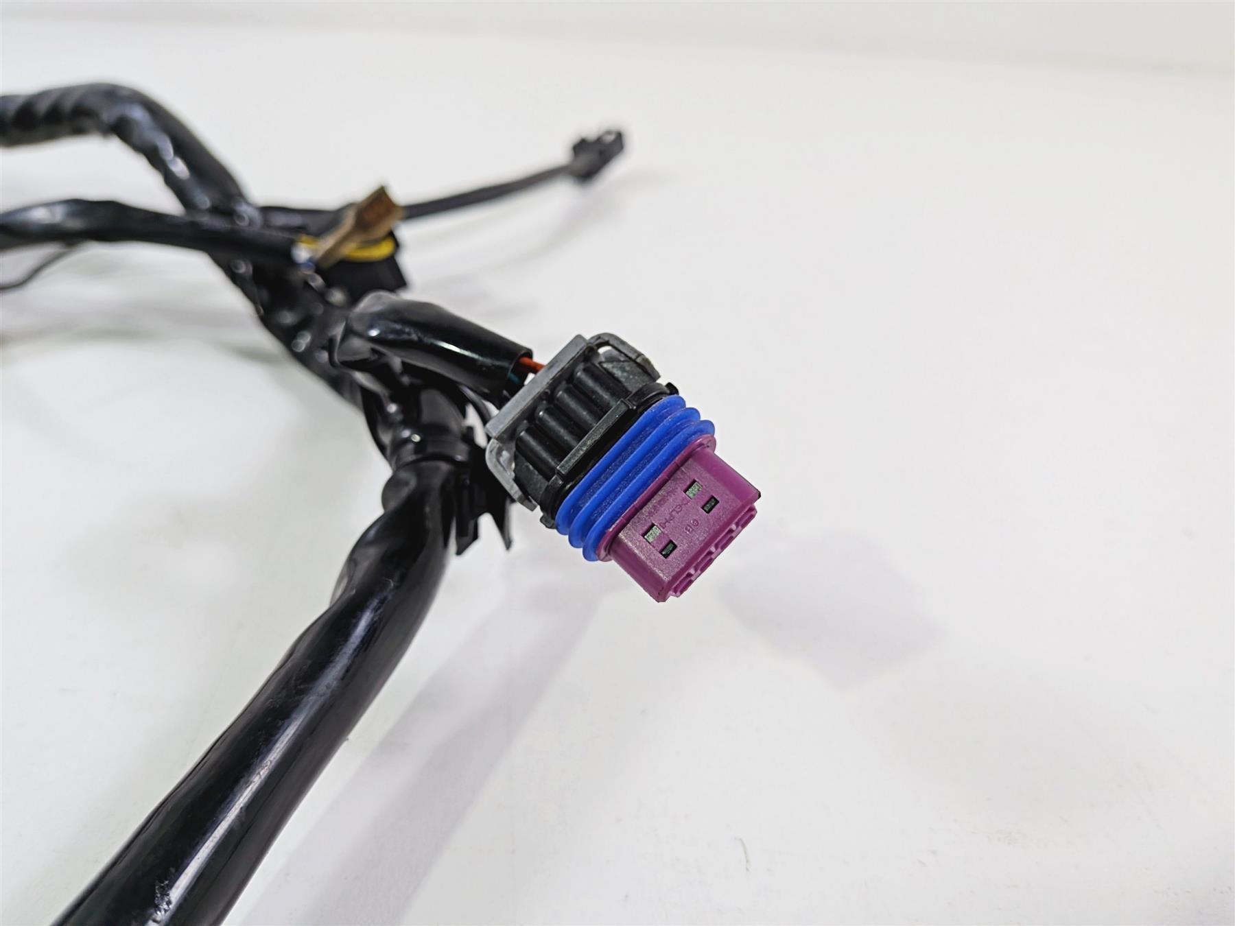 2017 Harley Touring FLHXS Street Glide Front Fairing Wiring Harness Read 69200121A {{ shop.shopifyCountryName }} - Mototech271