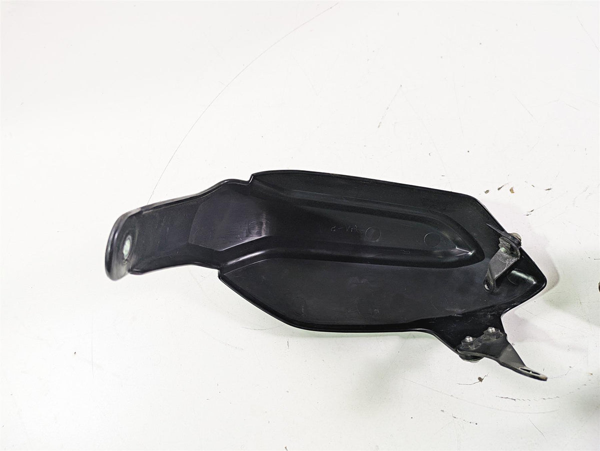 2012 Yamaha XT1200 Super Tenere Hand Guard Set & Mounts 23P-26141-00-00 {{ shop.shopifyCountryName }} - Mototech271