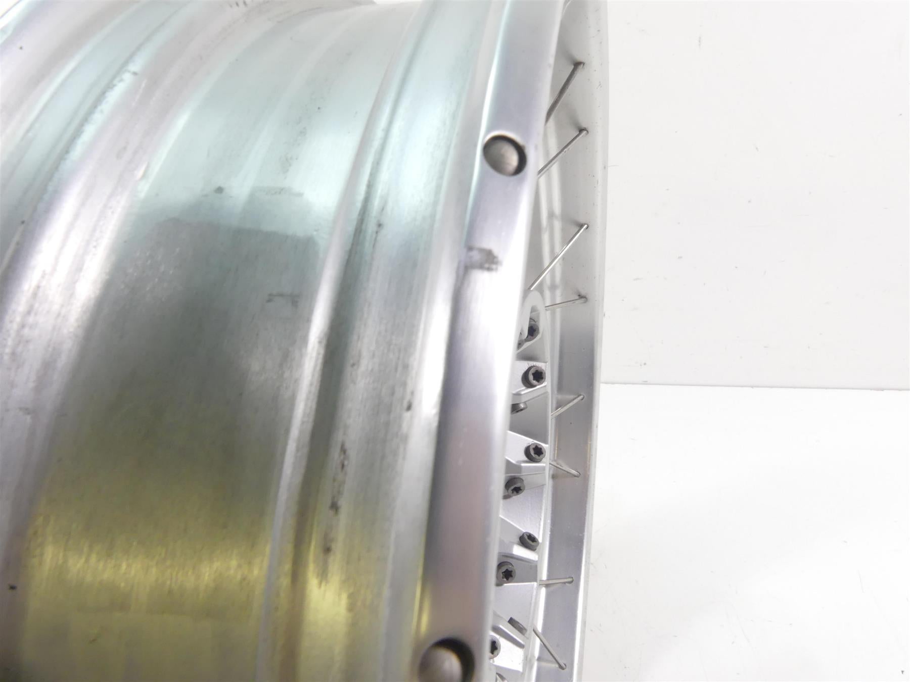 2008 BMW R1200GS K25 Rear 4x17 Silver Spoke Wheel Rim 36317710858 36317701493 {{ shop.shopifyCountryName }} - Mototech271