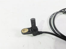 Load image into Gallery viewer, 2020 Kawasaki ZX6R ZX636 Ninja Rear Abs Brake Wheel Speed Sensor 21176-0738
