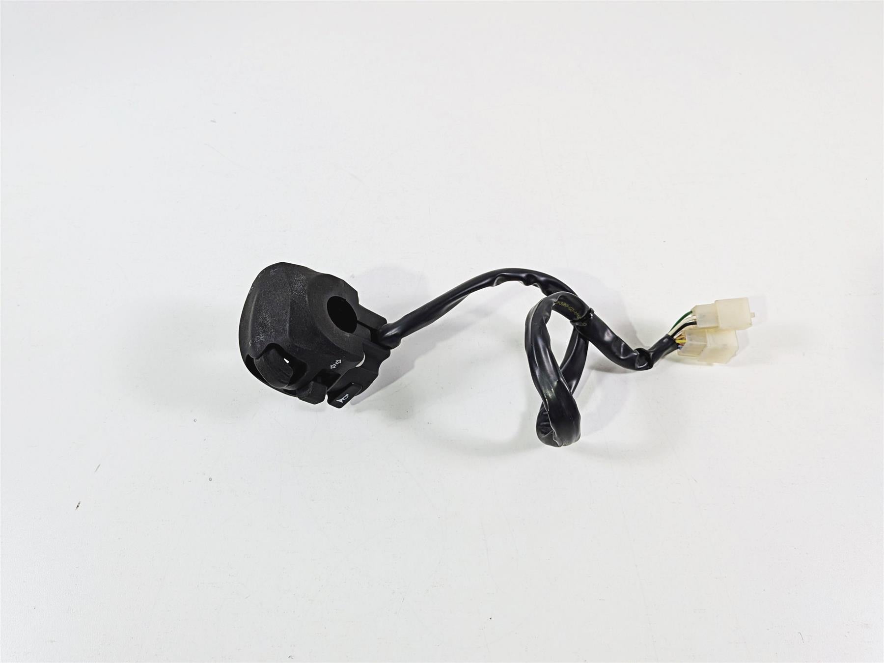 2014 Aprilia RSV4 RR Factory Left Hand Light Control Switch 858721 {{ shop.shopifyCountryName }} - Mototech271