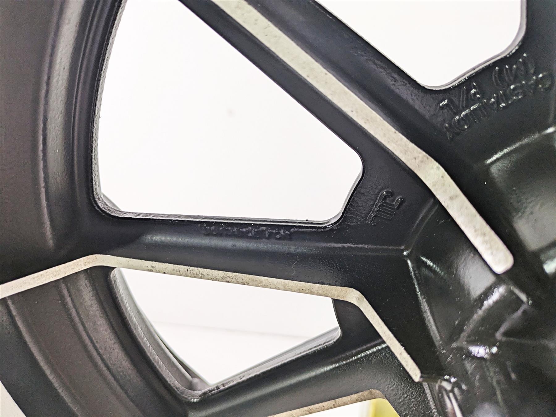 1996 Harley Touring FLHTCUI Electra Glide 16x3 Front Wheel Rim 10 Spoke 43493-87 {{ shop.shopifyCountryName }} - Mototech271