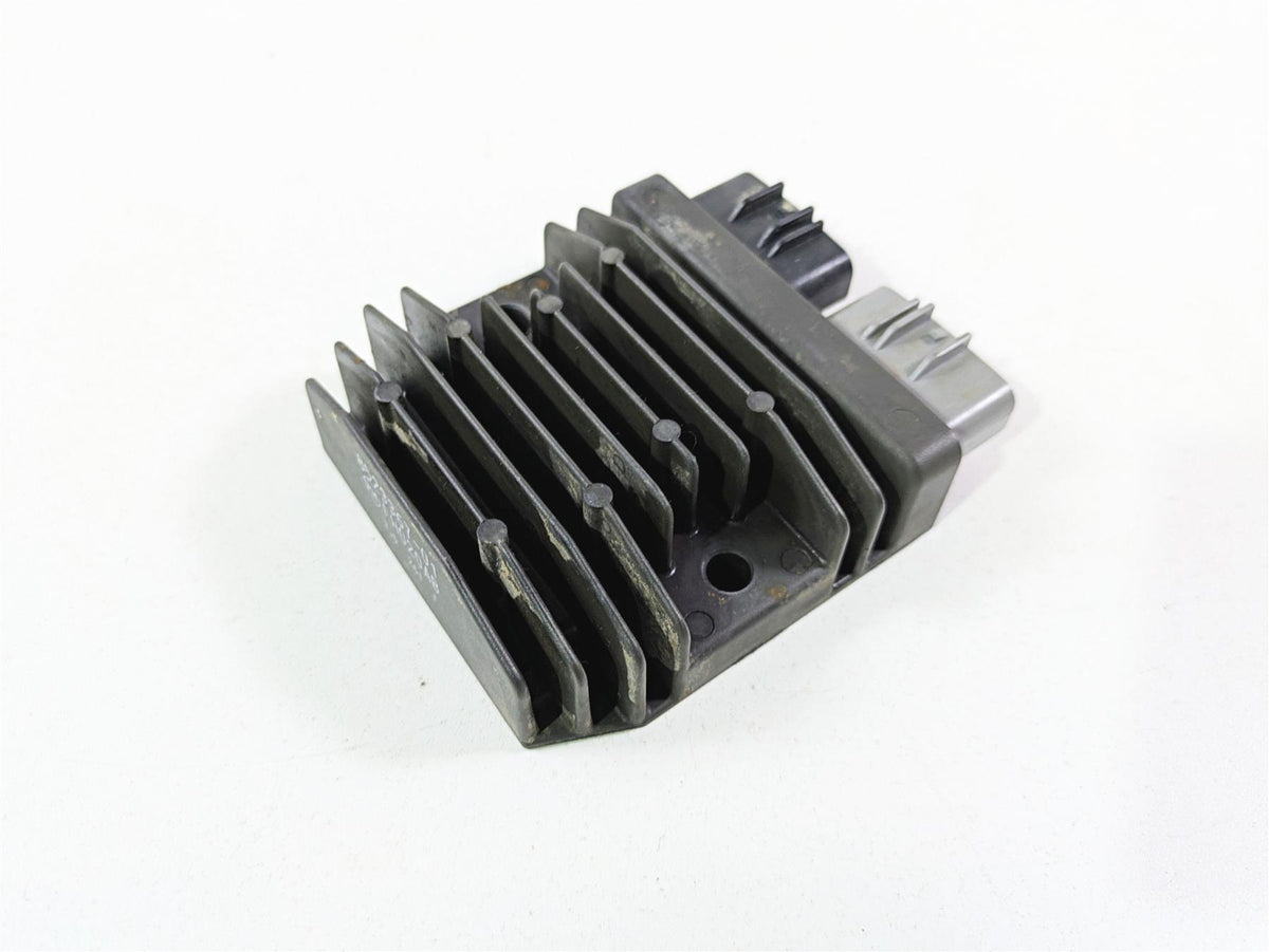 2017 BMW R1200 GS K50 Rectifier Voltage Regulator FH020AB 12318523367 {{ shop.shopifyCountryName }} - Mototech271