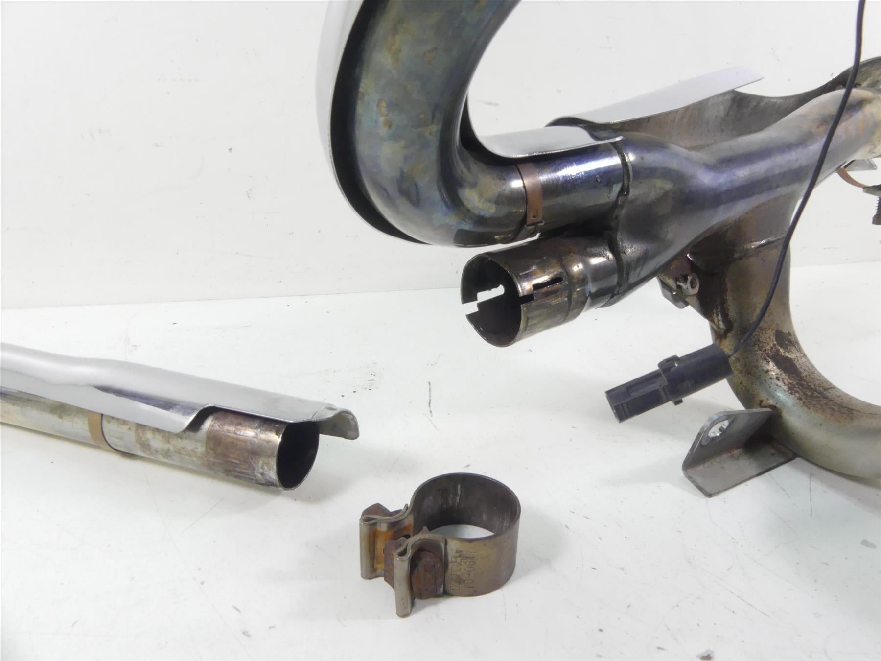 2011 Victory Vision Tour Oem Exhaust Header Manifold Pipe Chrome Set 1262072 {{ shop.shopifyCountryName }} - Mototech271