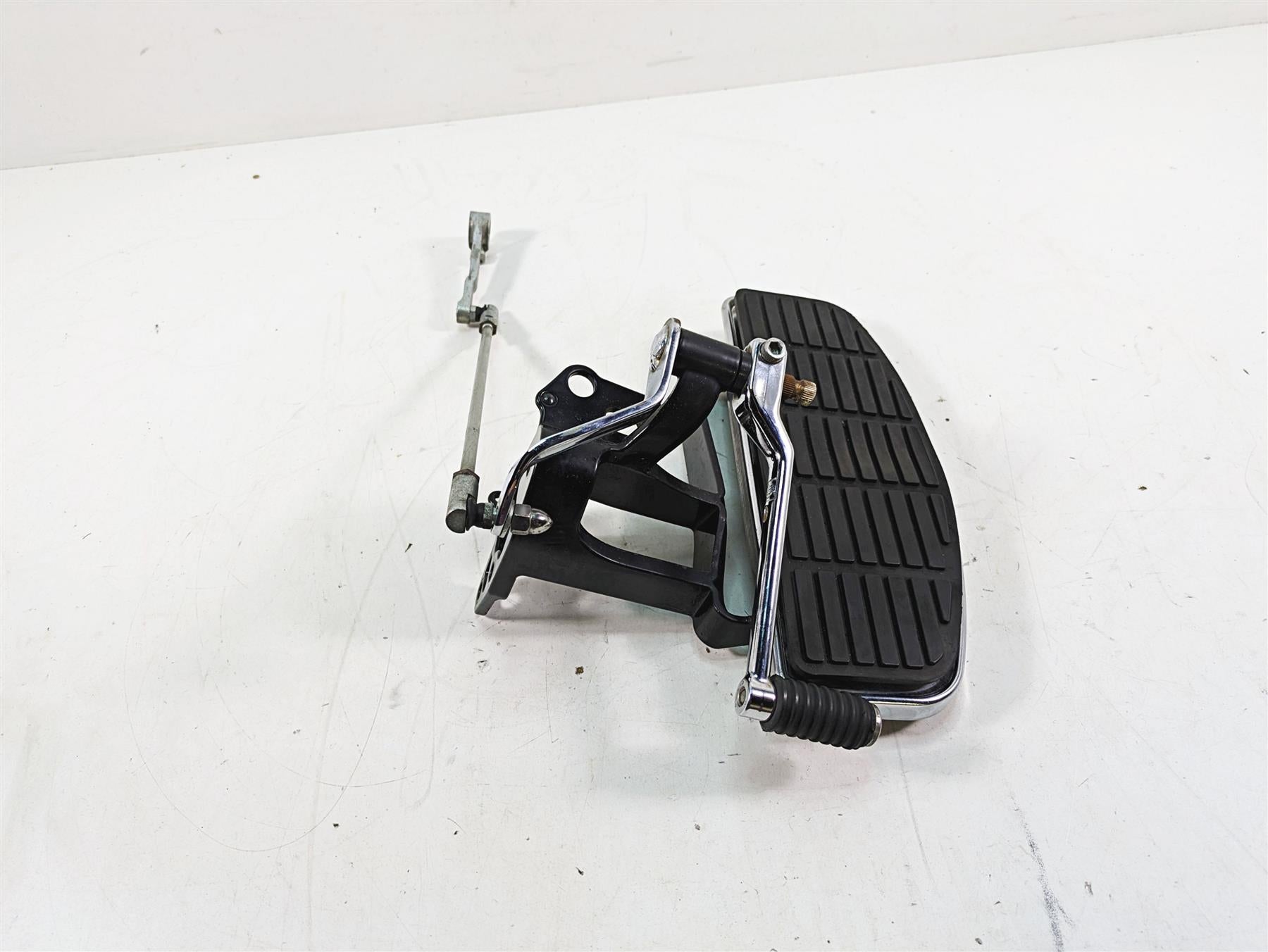2013 Harley Softail FLSTFB Fat Boy Lo Left Front Floorboard Set -Read 33630-07A {{ shop.shopifyCountryName }} - Mototech271