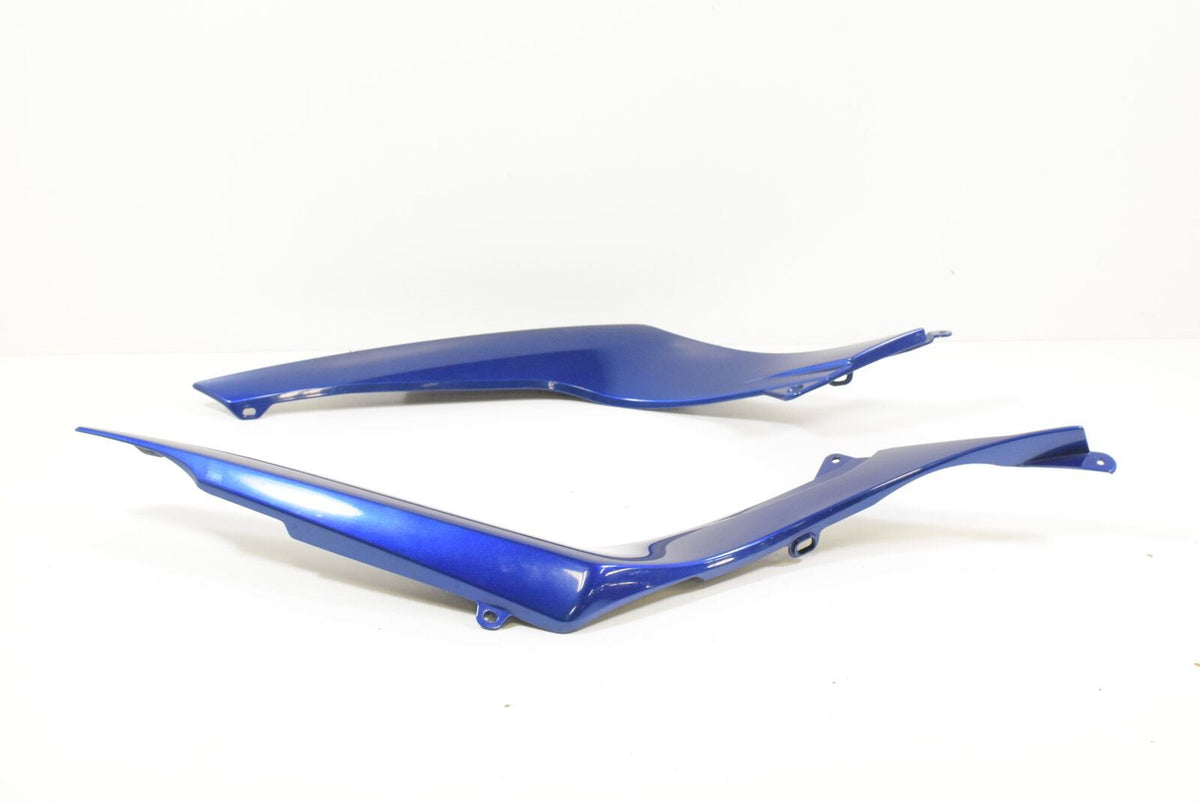 2014 BMW R1200R R1200 R K27 Rear Tail Side Cover Fairing Set MONTEGOBLUE 8535495 {{ shop.shopifyCountryName }} - Mototech271