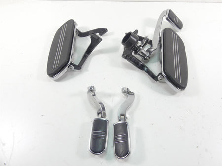2013 Harley Touring FLTRX Road Glide Front Floorboards & Rear Footpegs 50518-09 {{ shop.shopifyCountryName }} - Mototech271