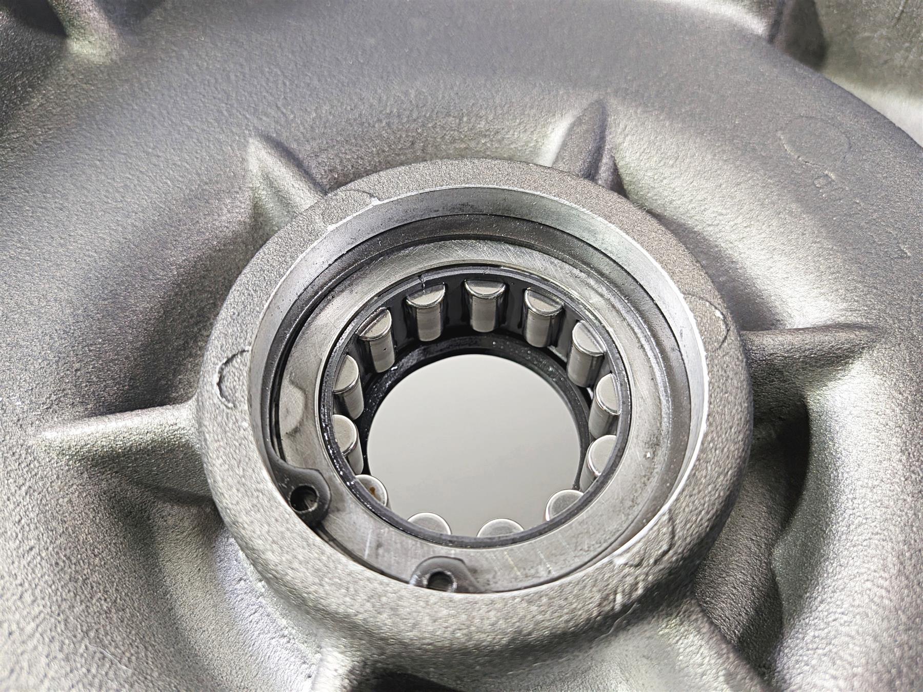 2000 Harley Touring FLHRCI Road King Inner Primary Drive Clutch Cover 60677-94A {{ shop.shopifyCountryName }} - Mototech271