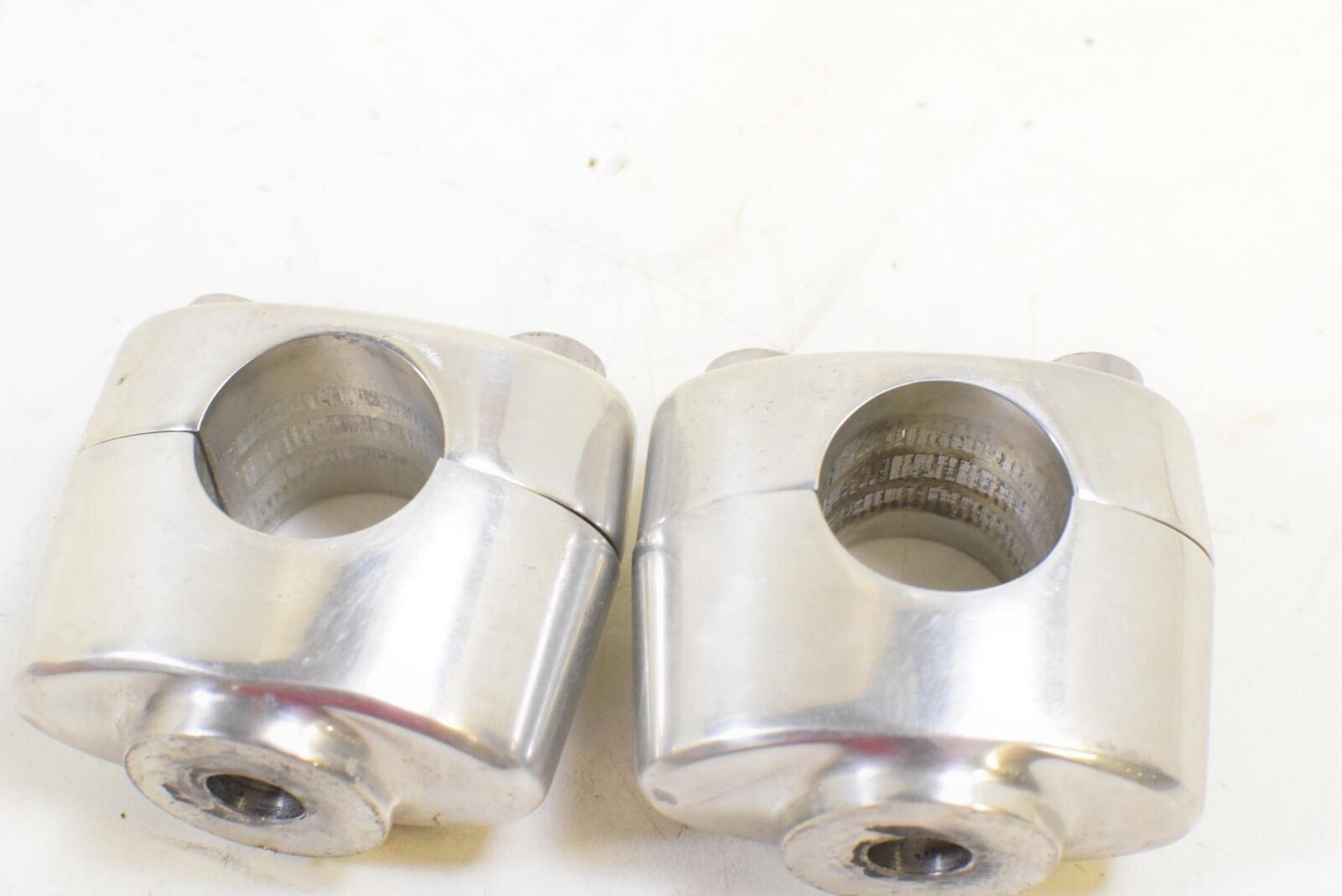 2015 Triumph Rocket III 3 Touring ABS Handlebar Handle Bar Risers SET T2046714 {{ shop.shopifyCountryName }} - Mototech271