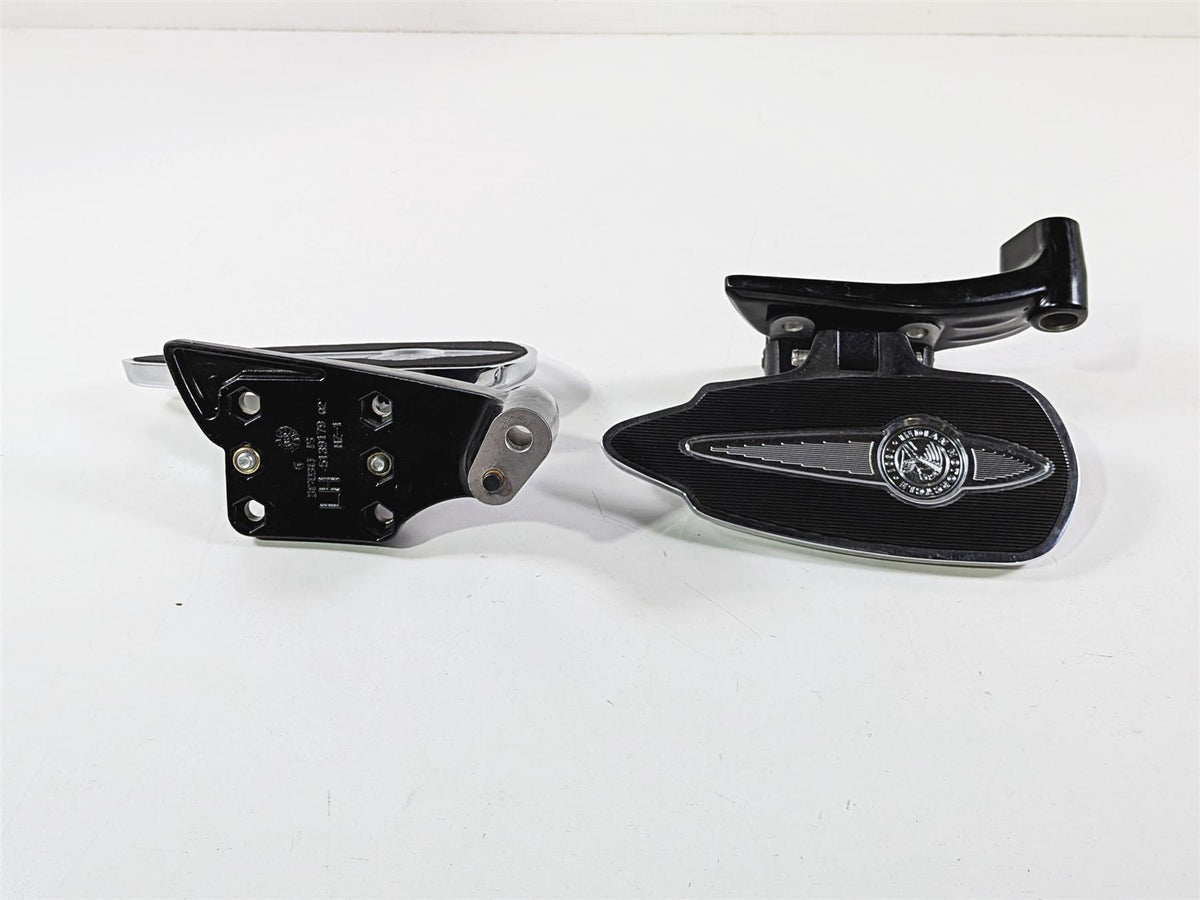 2015 Indian Chieftain Rear Passenger Floor Board & Mount Set 1020122 1020121-Mototech271