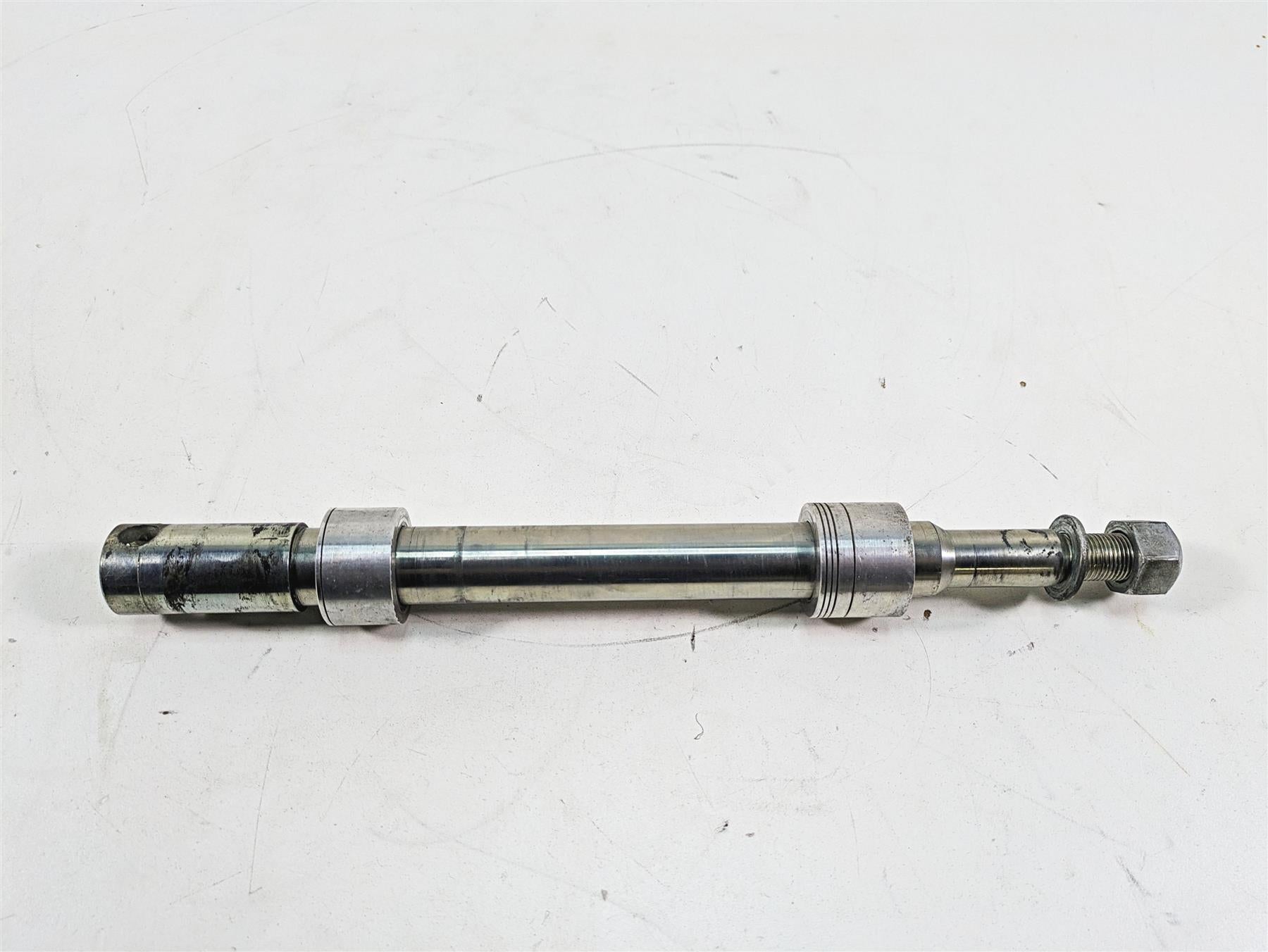 2012 Harley FLD Dyna Switchback Front Axle Wheel Spindle 25mm 41547-07A {{ shop.shopifyCountryName }} - Mototech271
