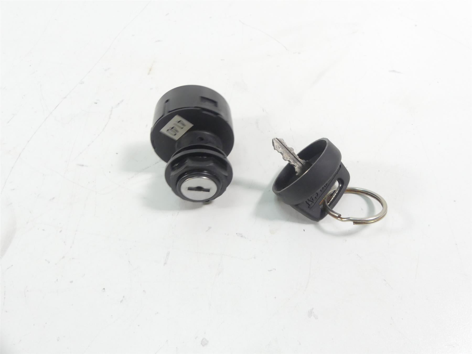 2017 Arctic Mountain Cat M8000 153 Ignition Switch & Key 0609-910 90202 | Mototech271