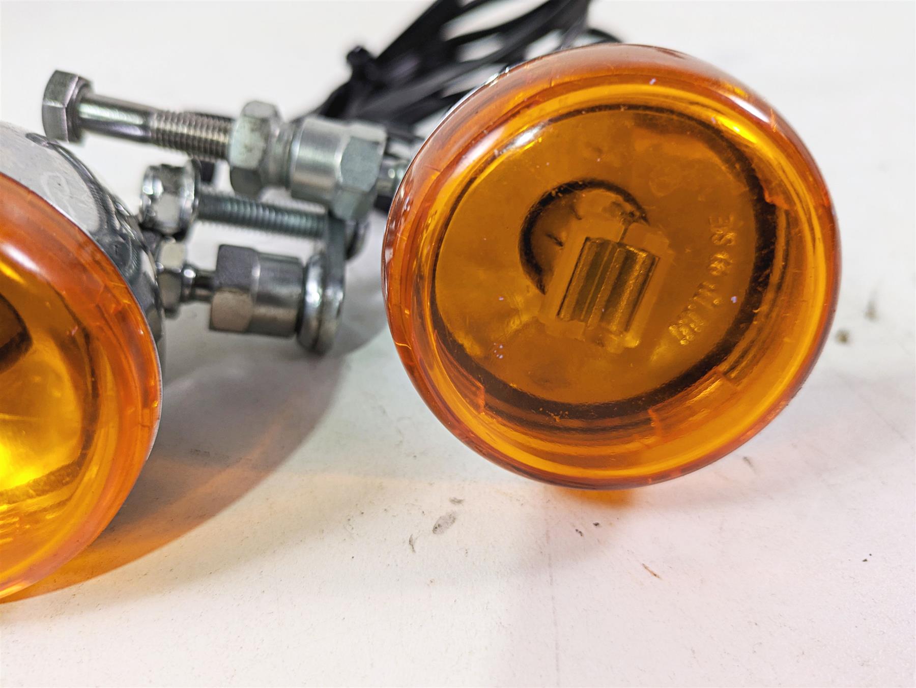 2020 Harley Softail FXST Standard Front Blinker Turn Signal Set 67800519 {{ shop.shopifyCountryName }} - Mototech271