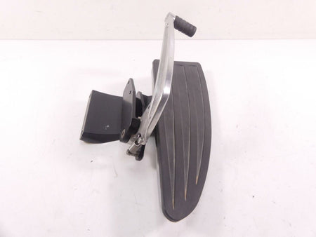 2010 Victory Vision Tour Right Front Rider Foot Board Brake Pedal Set 5135045 {{ shop.shopifyCountryName }} - Mototech271