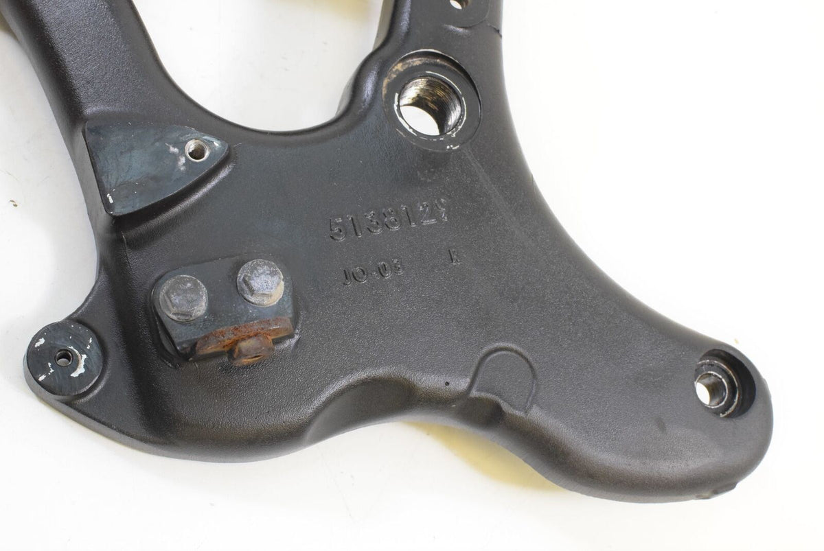 2017 Indian 111ci Springfield Right Frame Mount Bracket Plate 5138129-329 {{ shop.shopifyCountryName }} - Mototech271