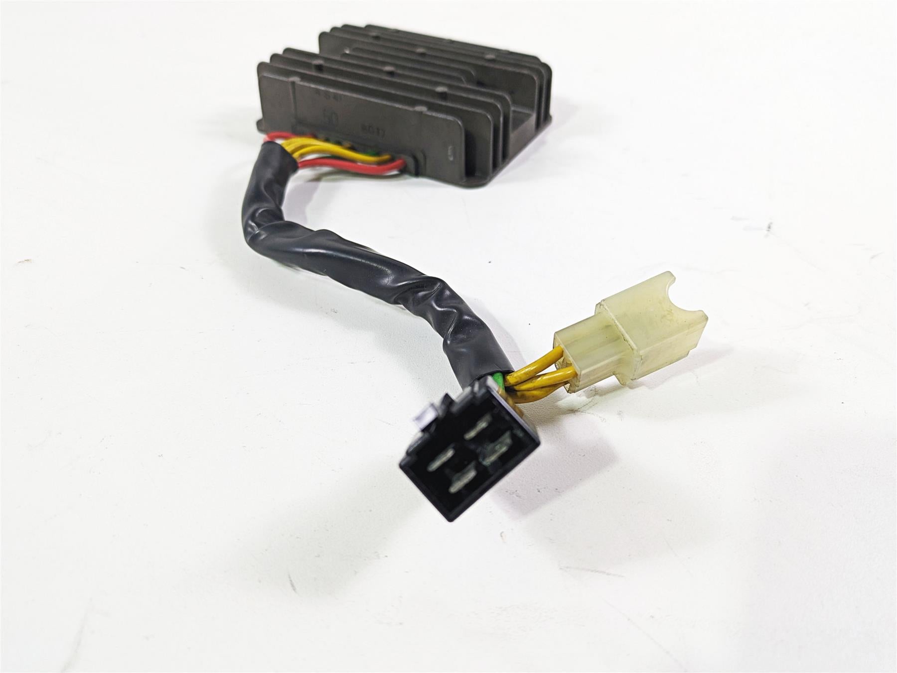 2009 Ducati Multistrada 1100 S Rectifier Voltage Regulator 54040111C {{ shop.shopifyCountryName }} - Mototech271