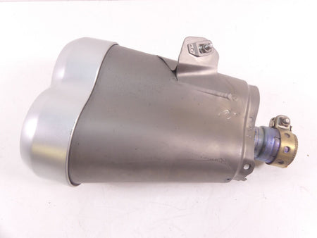 2014 Yamaha VMX17 V-Max 1700 Left Exhaust Muffler Silencer Damper 2S3-14710-00-0 {{ shop.shopifyCountryName }} - Mototech271