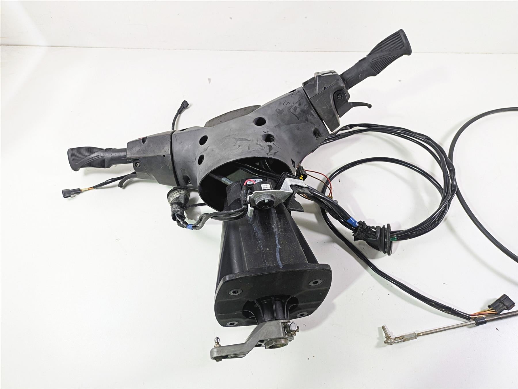 2019 Yamaha VX Cruiser HO 1800 Steering Stem Control Switch Set F2X-61400-04-00 {{ shop.shopifyCountryName }} - Mototech271