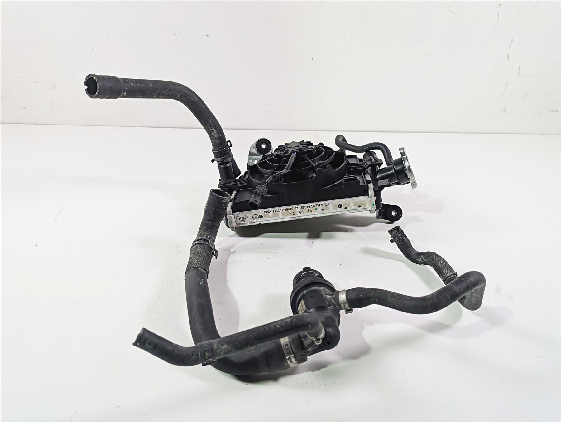 2016 BMW R1200RT K52 Right Radiator Fan Hoses Reservoir Set 17118546416 {{ shop.shopifyCountryName }} - Mototech271