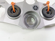 Load image into Gallery viewer, 2009 Yamaha FZ1 FZS10 Fazer Upper Triple Tree Clamp 50mm 2D1-23405-11-00
