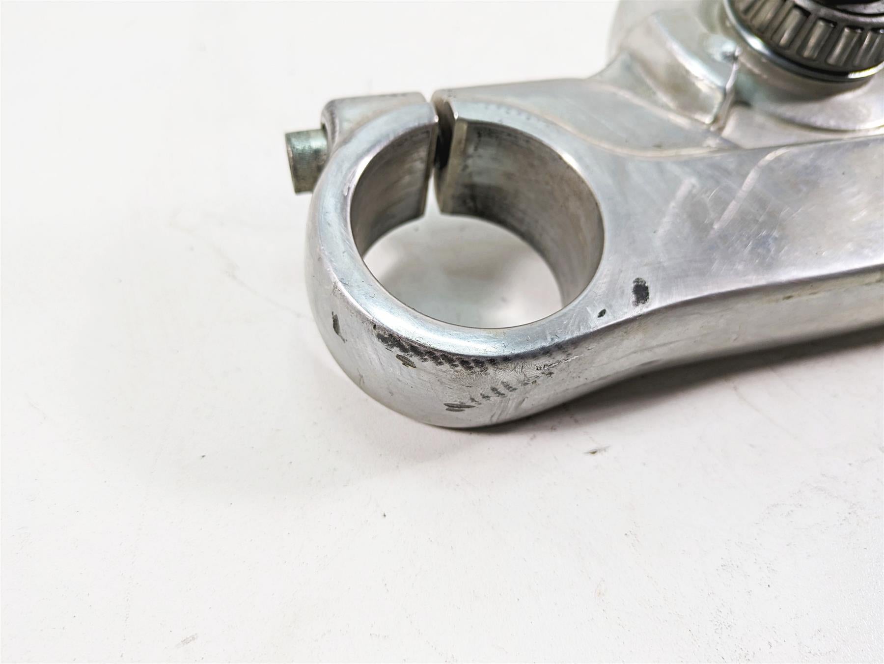 2009 Harley FXDC Dyna Super Glide Custom Lower Triple Tree 49mm - Read 45867-08 {{ shop.shopifyCountryName }} - Mototech271