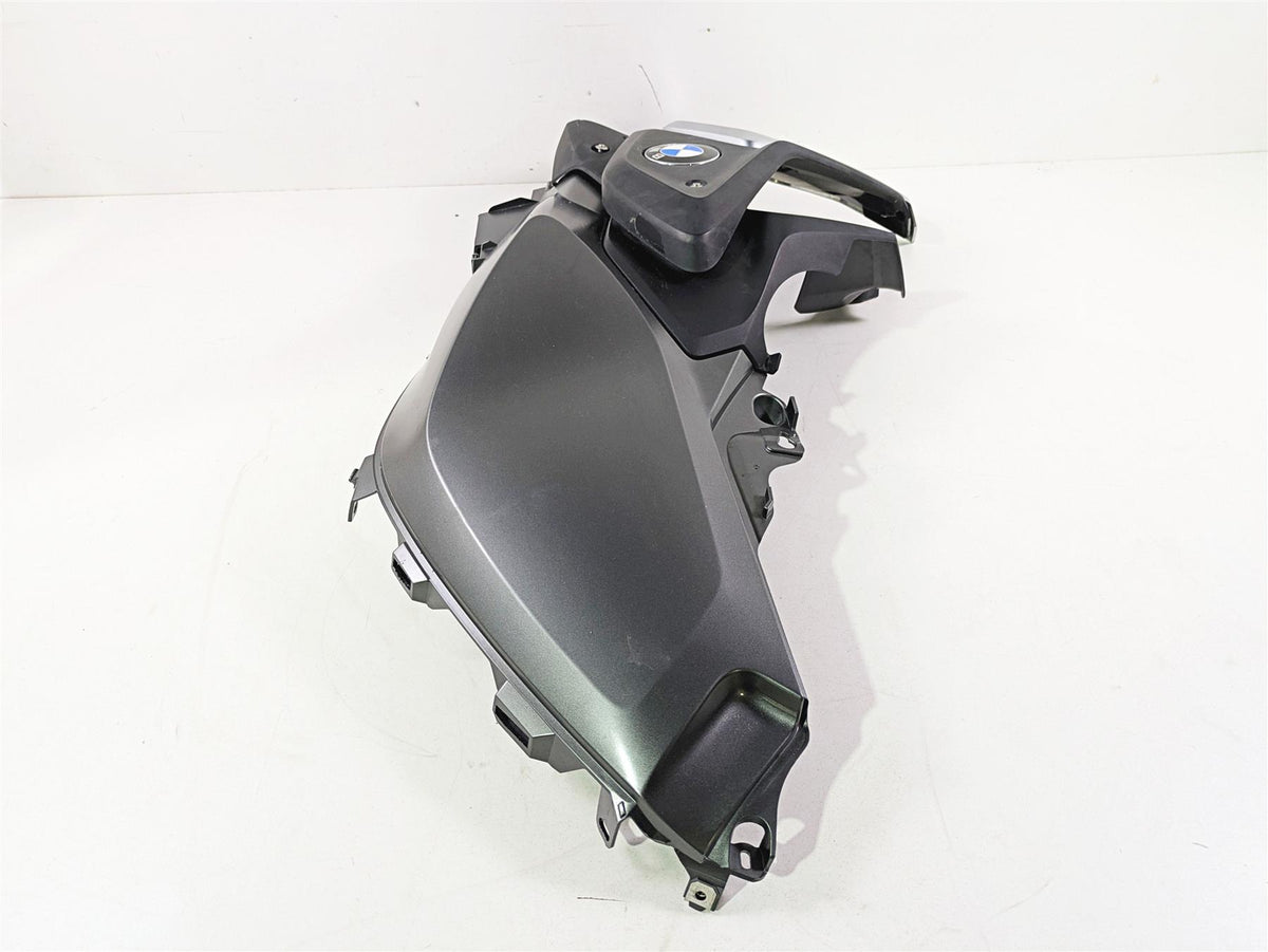 2017 BMW R1200 GS K50 Right Tank Side Fairing Cover Set 46638556636 {{ shop.shopifyCountryName }} - Mototech271