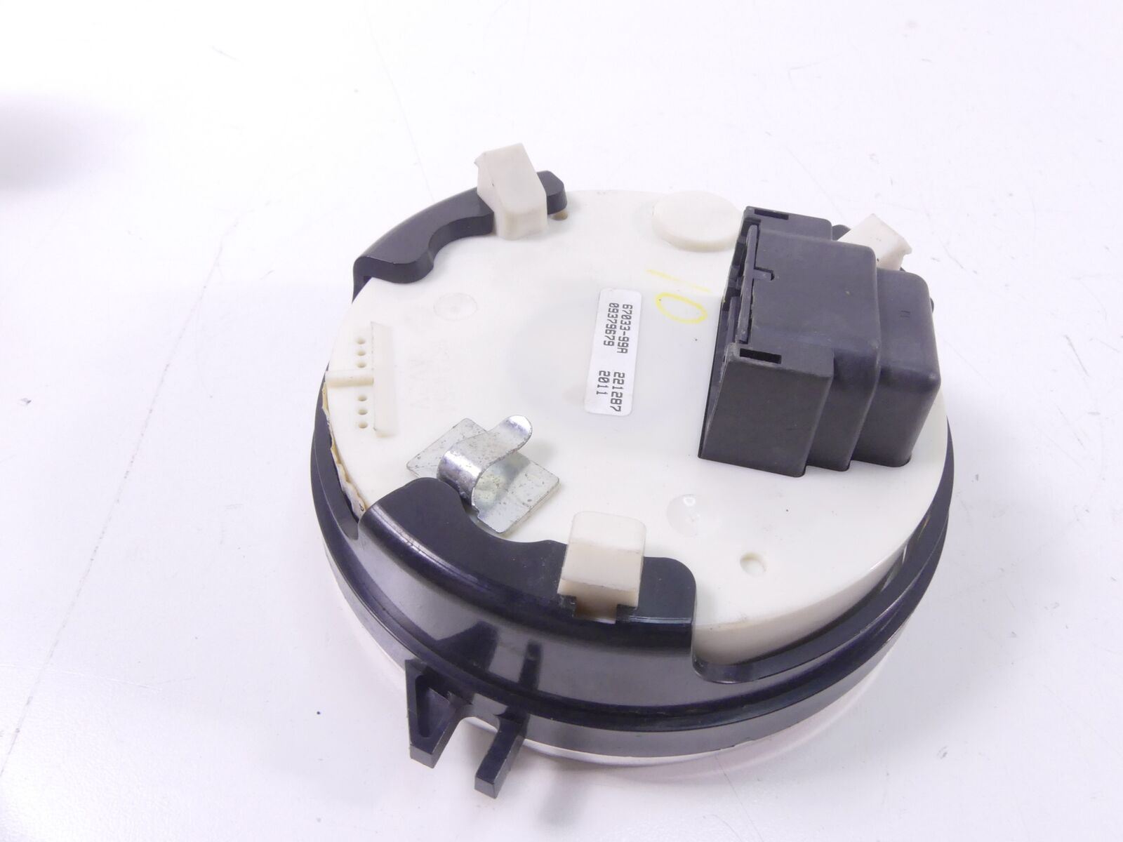 2002 Harley FLSTCI Softail Heritage Speedometer Gauge Instrument - 39K 67033-99A {{ shop.shopifyCountryName }} - Mototech271