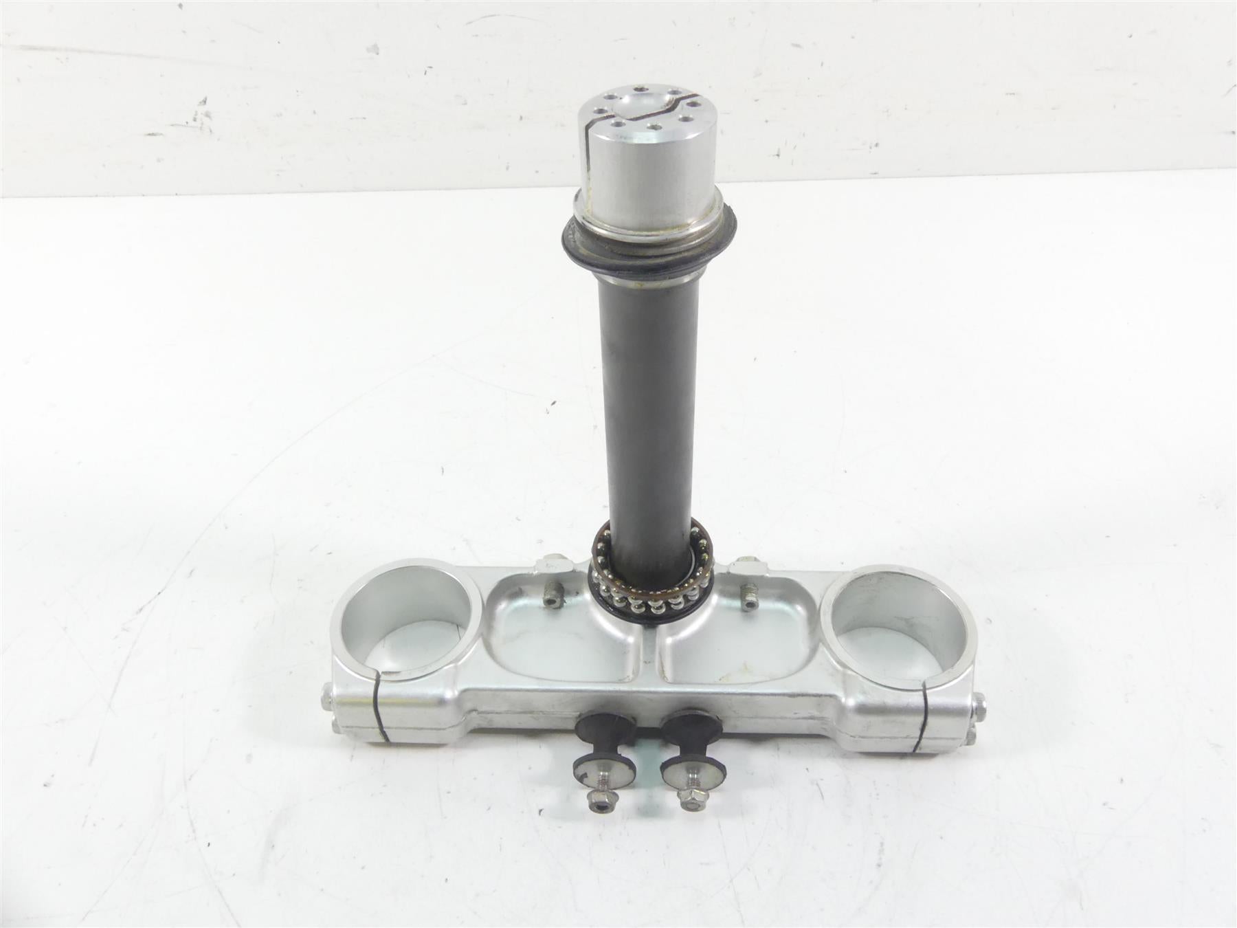 2007 Ducati Sport Classic GT1000 Lower Triple Tree Steering Clamp 54mm 34220521A {{ shop.shopifyCountryName }} - Mototech271