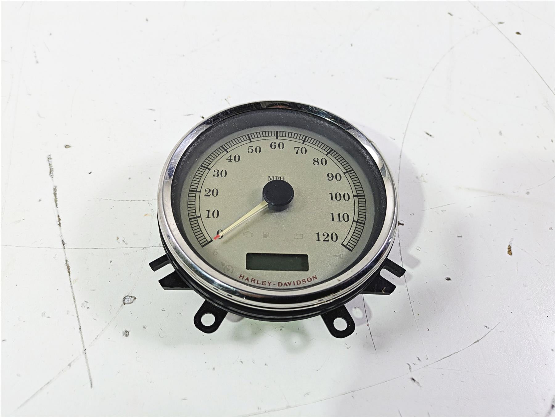 2007 Harley FXDWG Dyna Wide Glide Speedometer Gauge Instrument - 7k 67096-04B {{ shop.shopifyCountryName }} - Mototech271