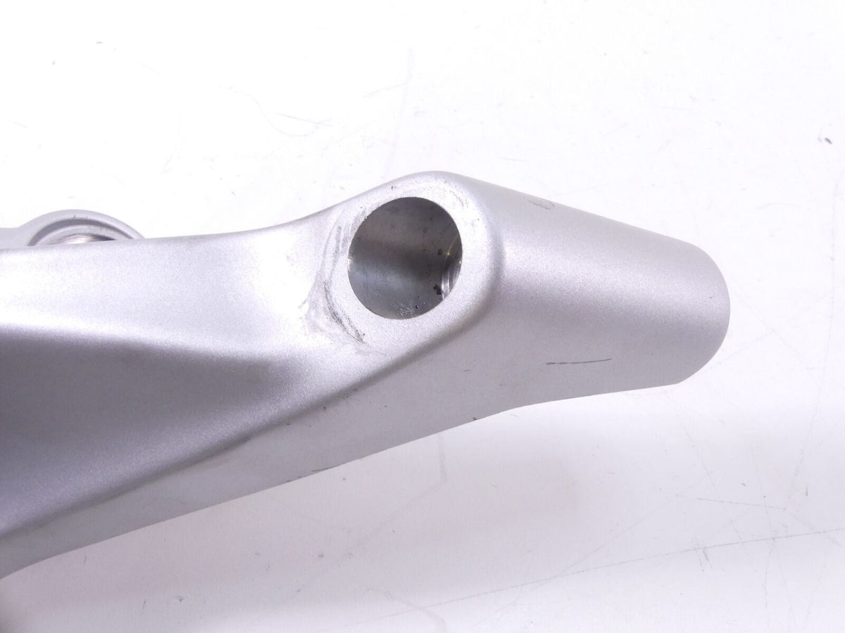 2016 BMW R1200 RT RTW K52 Upper Triple Tree Handlebar Mount 8523991 32718520053 {{ shop.shopifyCountryName }} - Mototech271