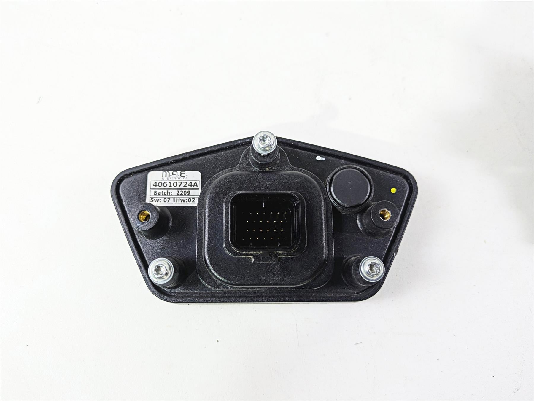 2010 Ducati Streetfighter 1098 S Speedo Gauge 8K Ignition Switch Key 40610724A {{ shop.shopifyCountryName }} - Mototech271