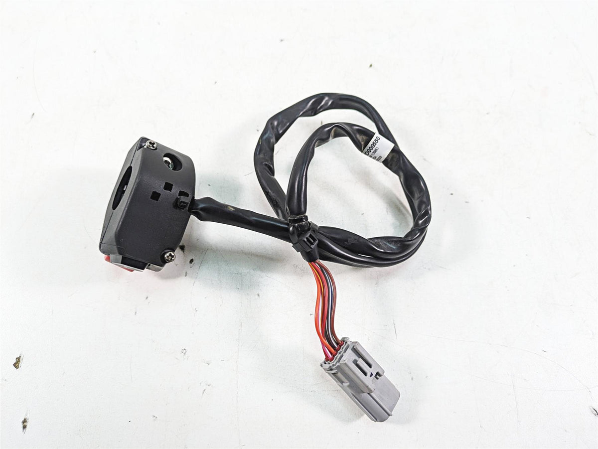 2021 Aprilia RS660 Right Hand Start Stop Control Switch 2D000550 {{ shop.shopifyCountryName }} - Mototech271