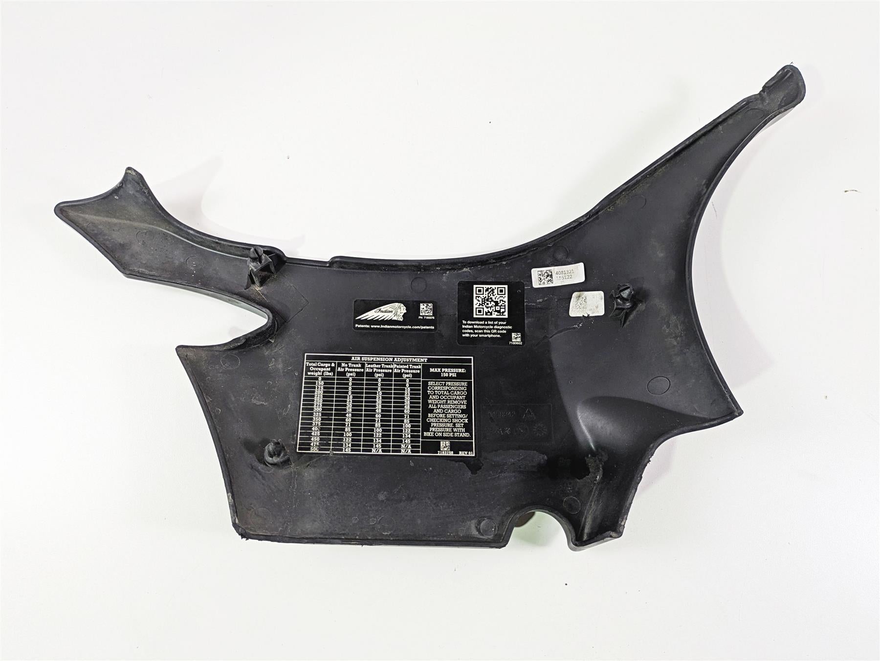 2018 Indian Springfield Dark Horse Left Upper Side Cover Fairing 5450242 5455671 {{ shop.shopifyCountryName }} - Mototech271
