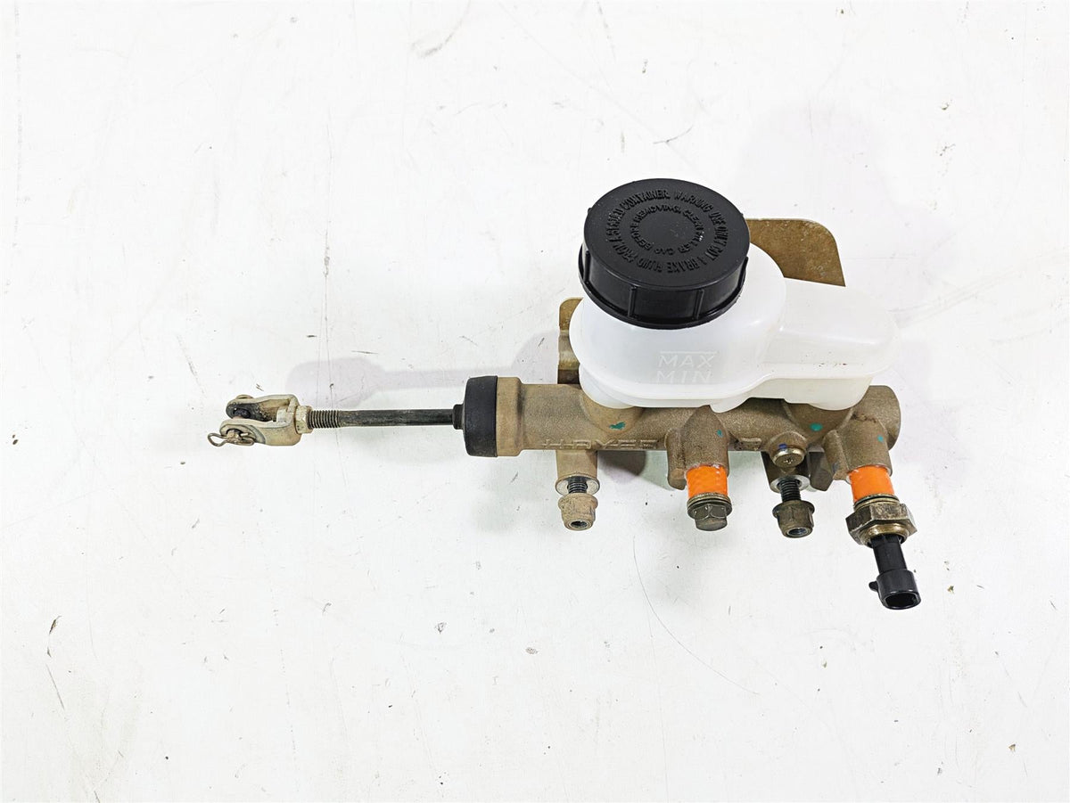 2020 Polaris General 1000 EPS Hayess Main Brake Master Cylinder 1911982 {{ shop.shopifyCountryName }} - Mototech271