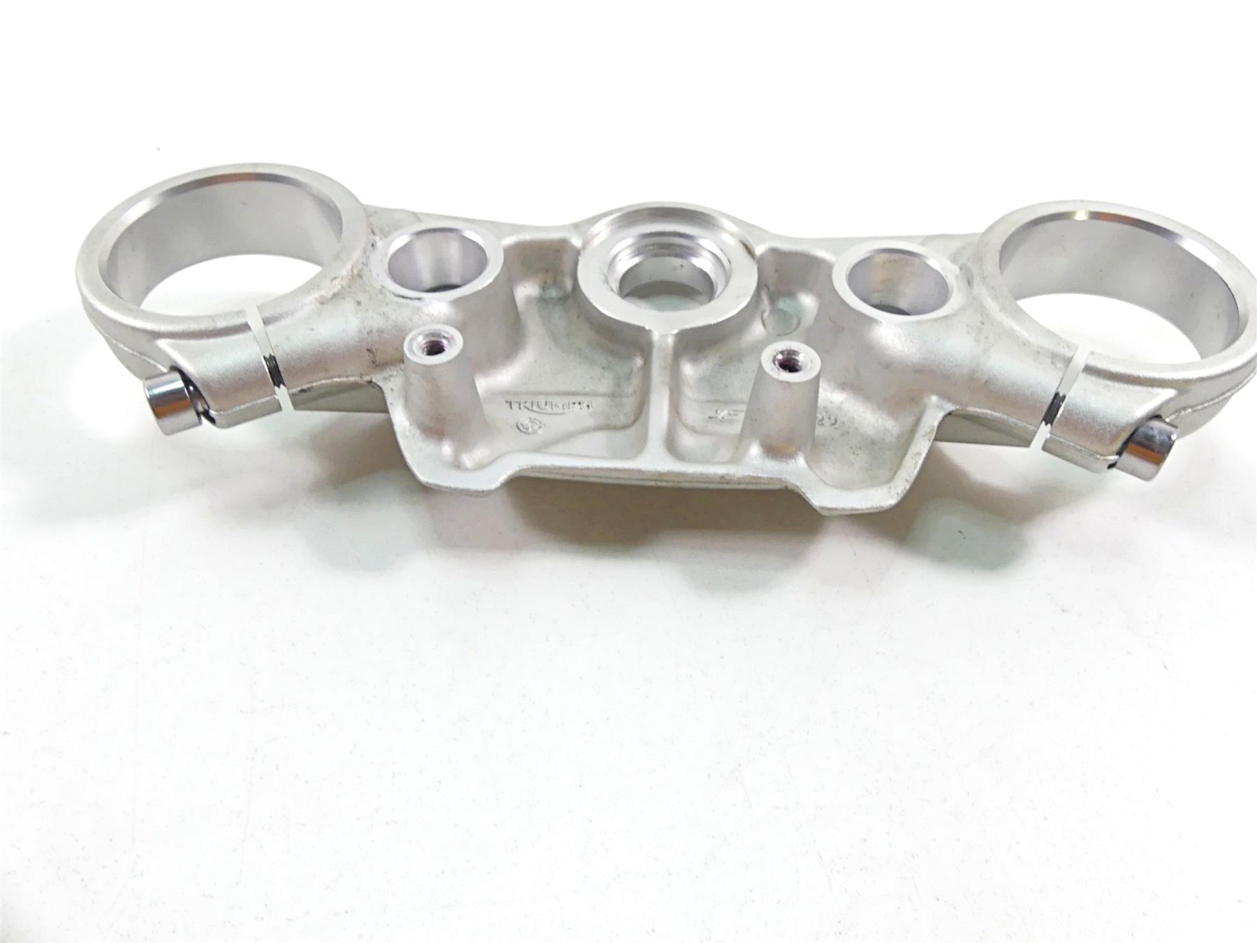 2022 Triumph Speed Triple 1200 RS Upper Triple Tree Steering Clamp 52mm T2045129 {{ shop.shopifyCountryName }} - Mototech271