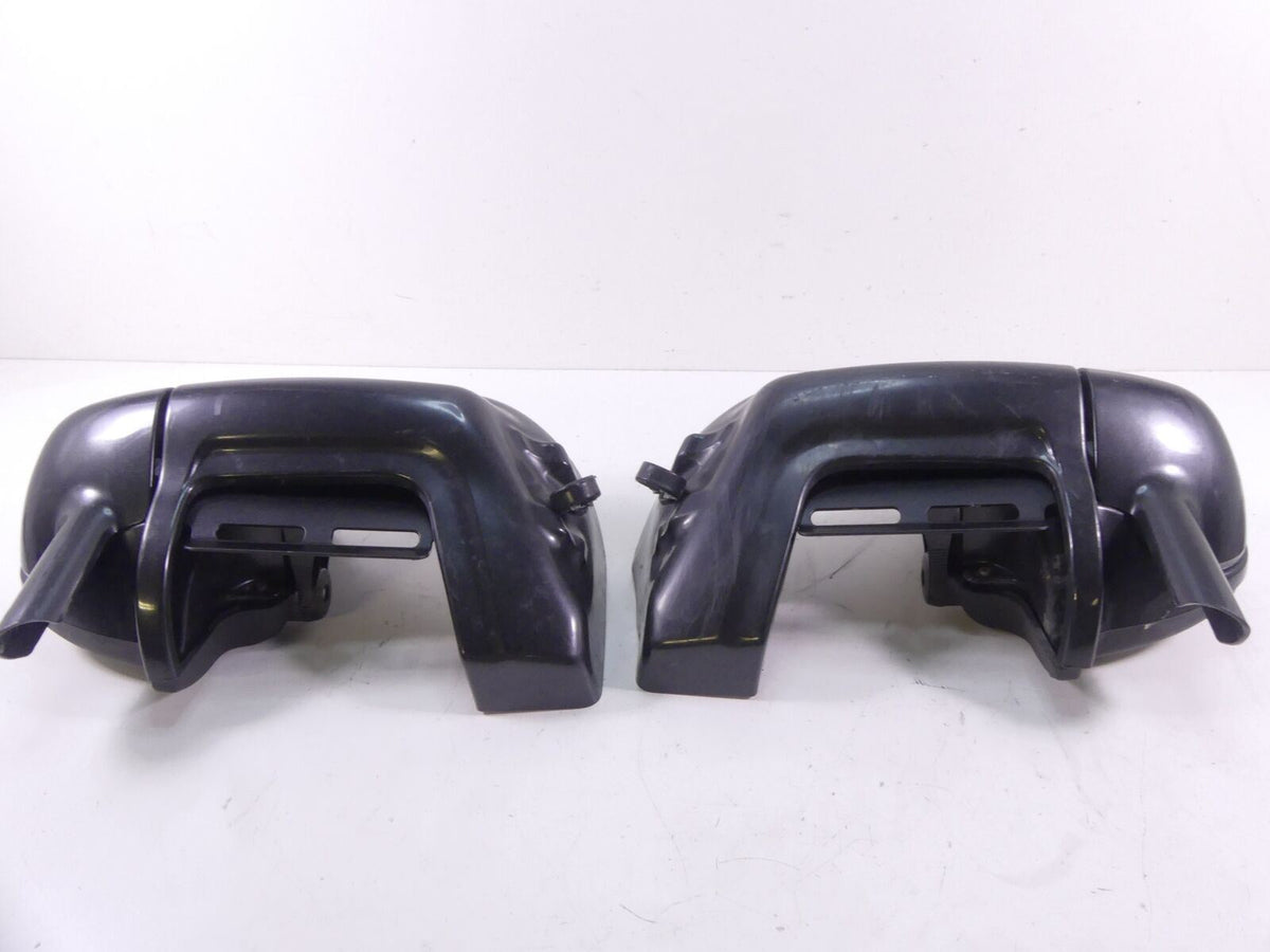 2009 Harley Touring FLHTCU Electra Glide Lower Leg Fairing Cover Set 58816-05A {{ shop.shopifyCountryName }} - Mototech271