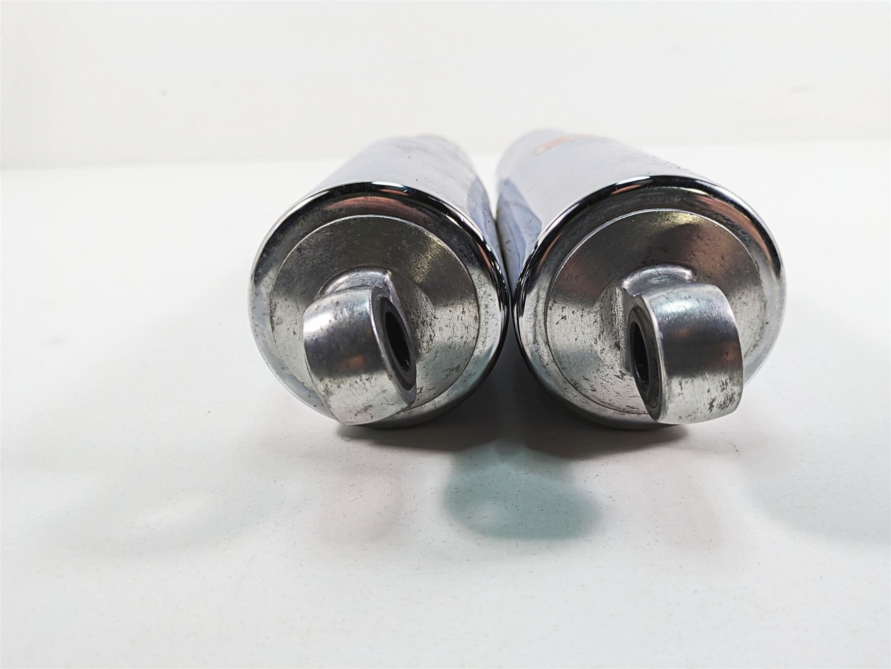 2006 Honda V-Twin VTX1300 R Rear Showa 12" Shocks Damper Set 52400-MEA-671 {{ shop.shopifyCountryName }} - Mototech271