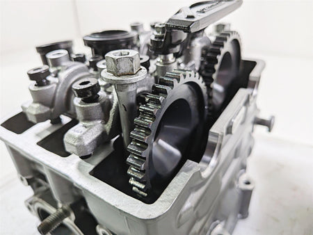 2015 KTM 1290 R Super Duke LC8 Front Cylinder Head & Cam Shaft Set 6133602010024-Mototech271