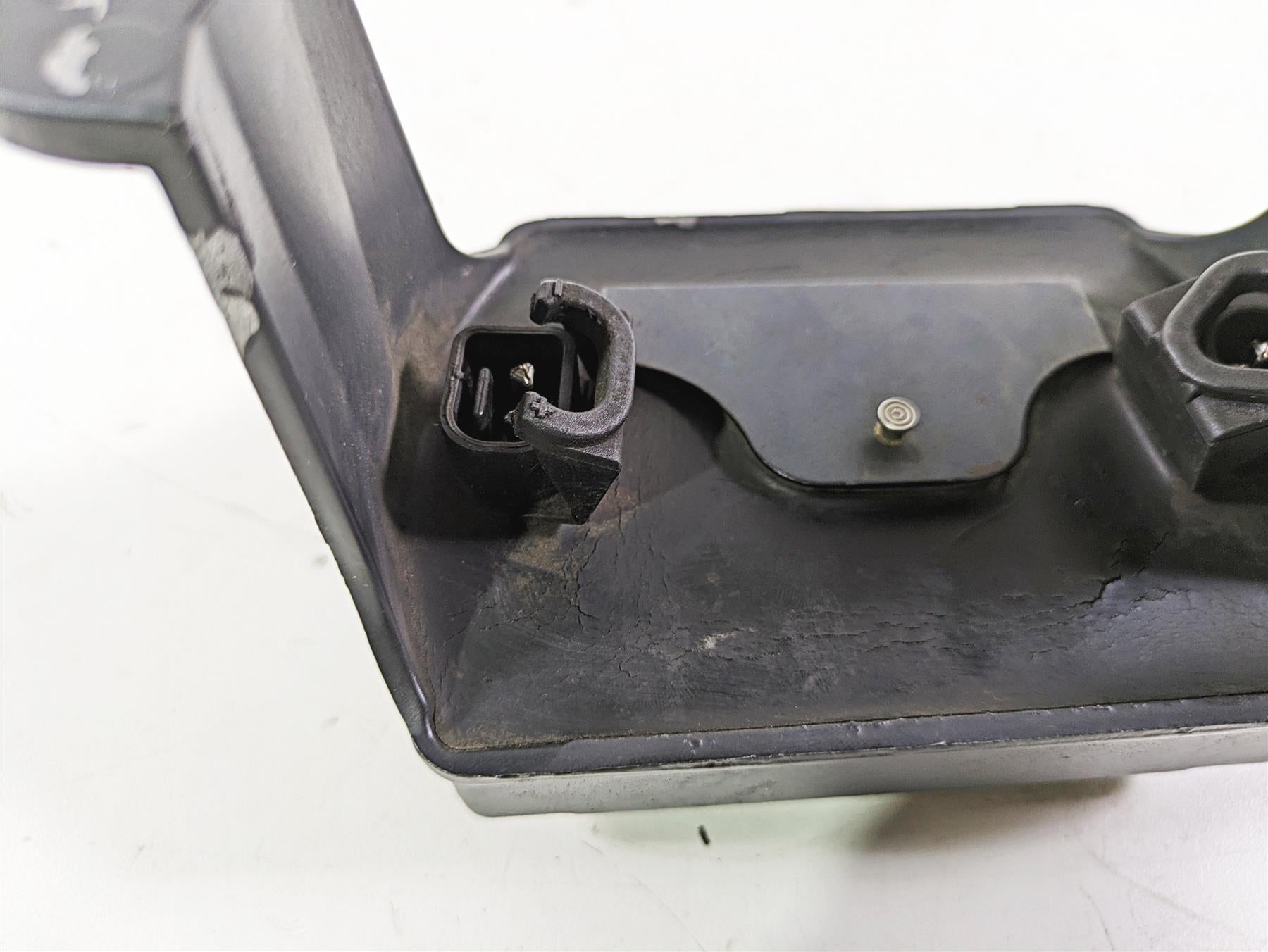 2008 Harley Touring FLHTCU E-Glide 105TH Rectifier Voltage Regulator 74505-06 {{ shop.shopifyCountryName }} - Mototech271